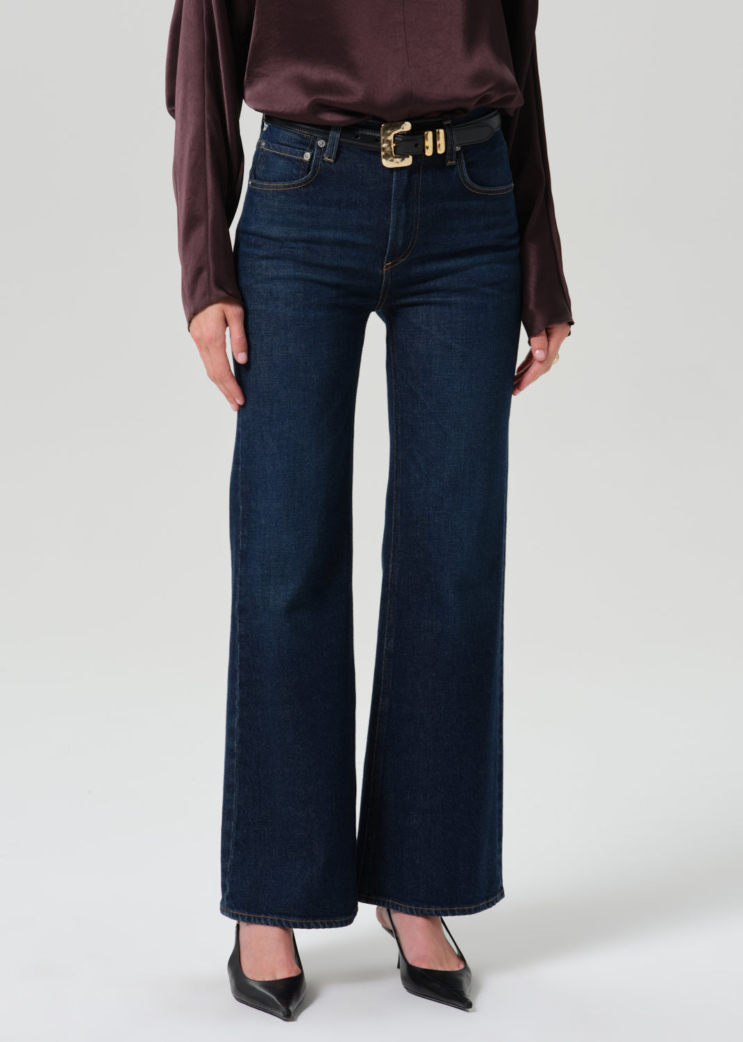 Kimberly 70's Flare in Dark Indigo, detail