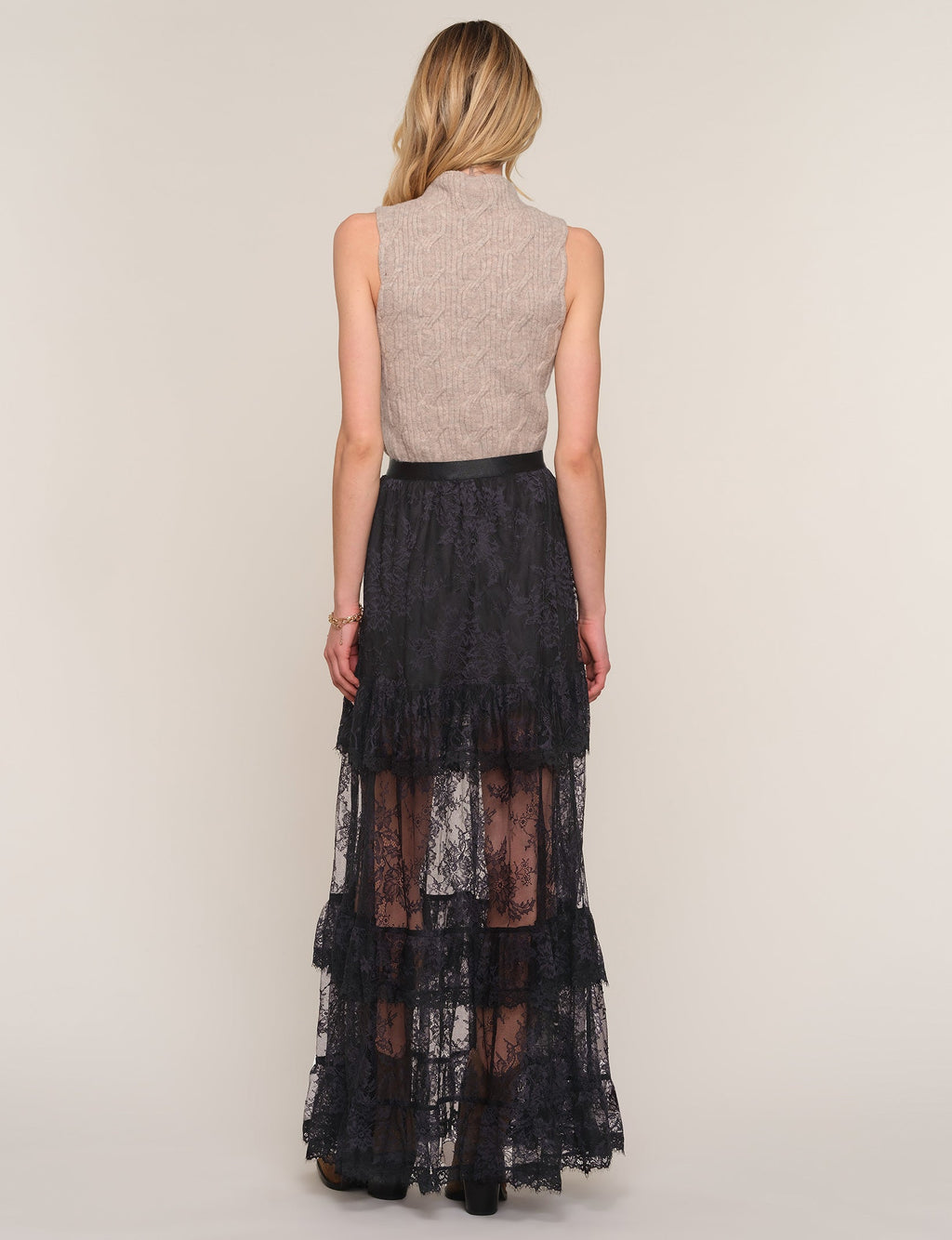 Sylvie Skirt in black, back view
