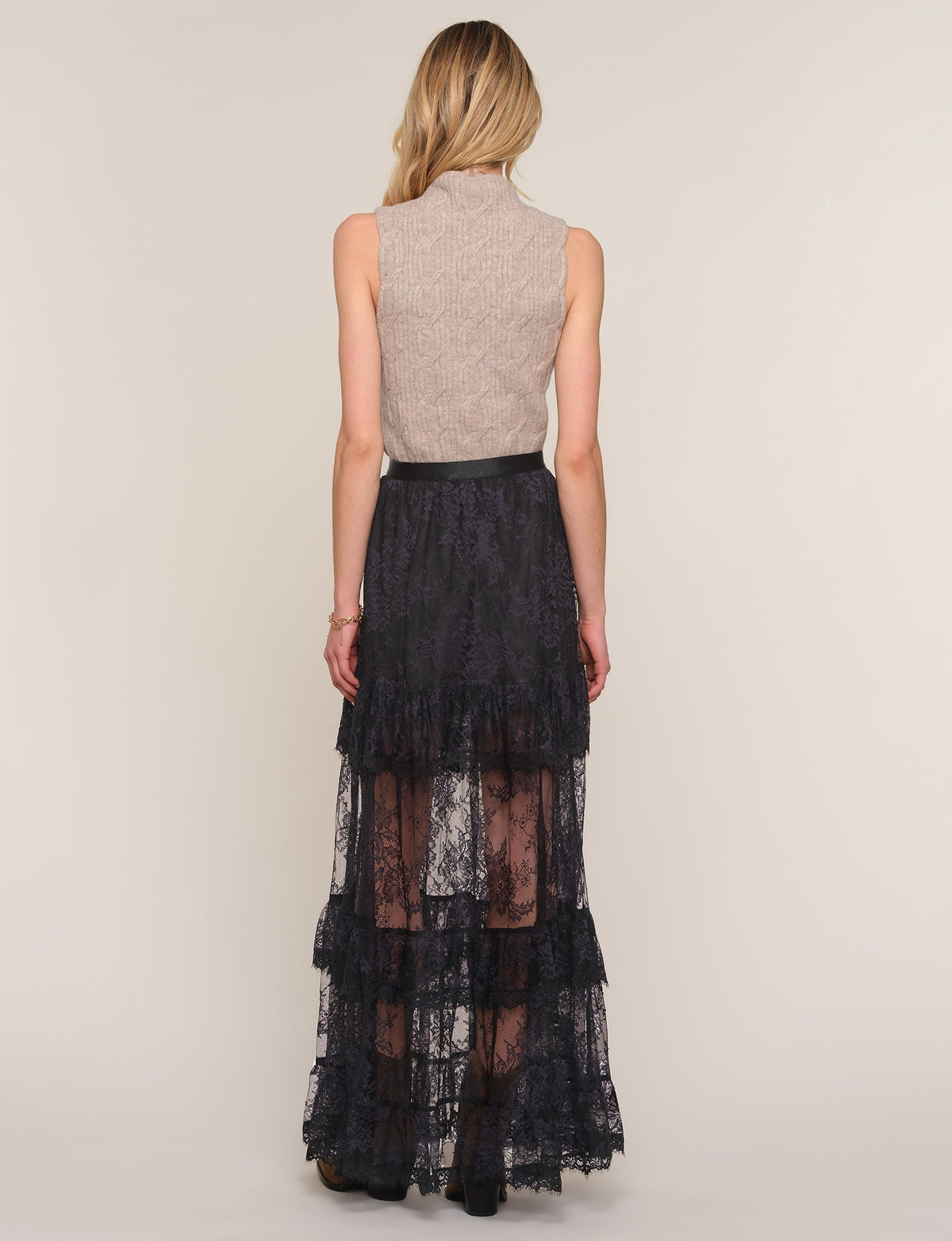 Sylvie Skirt in black, back view
