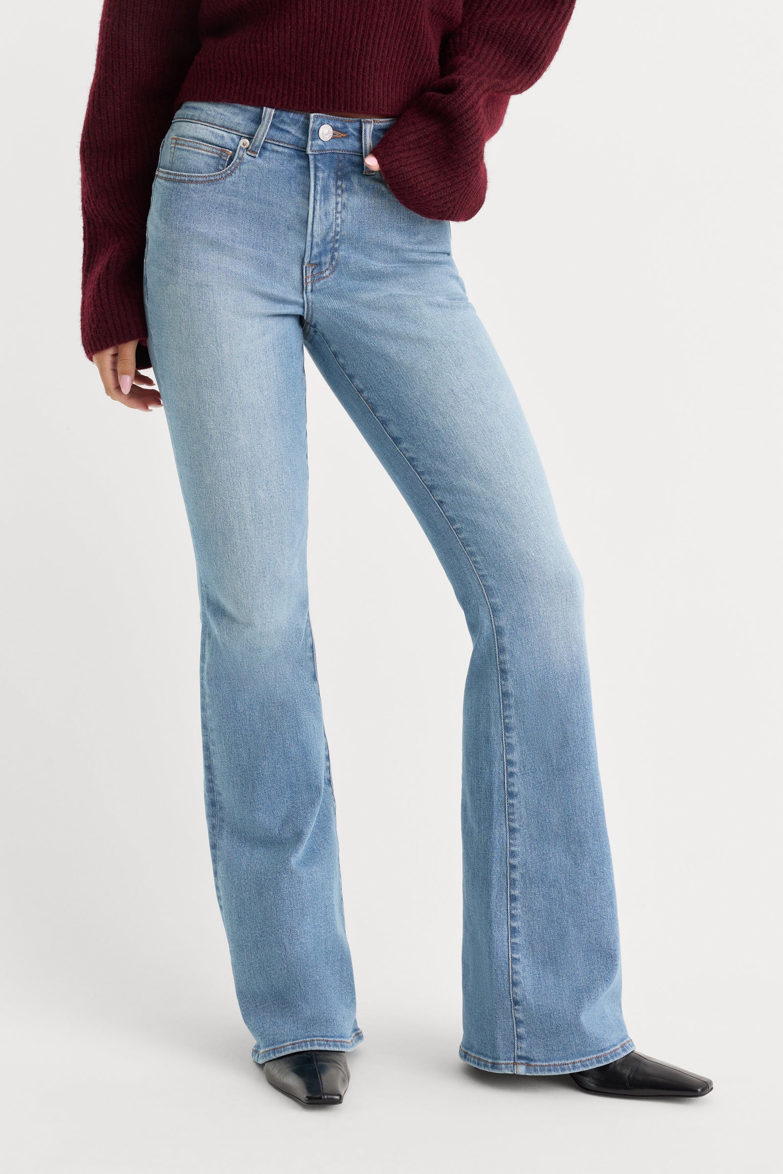 Good Legs Flare Jeans