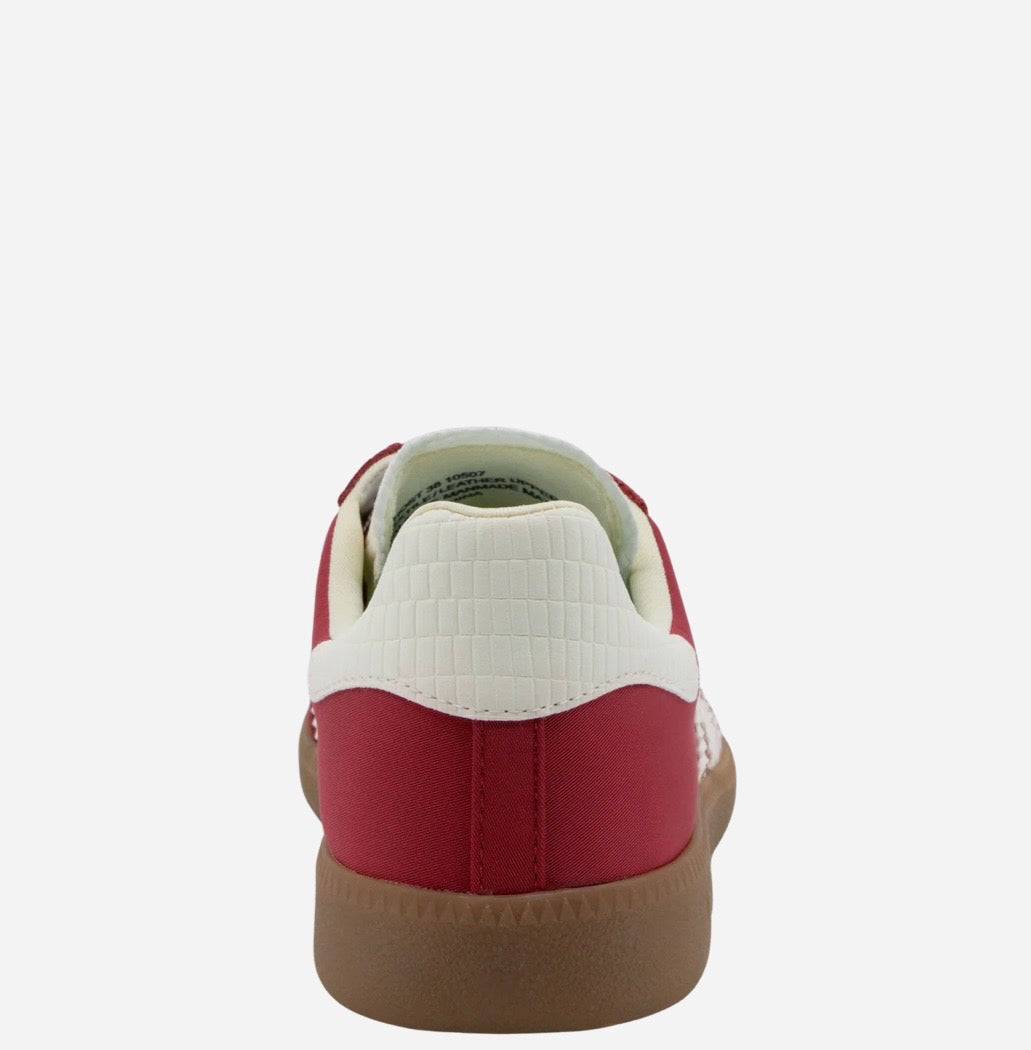 Ghost Sneakers - Red