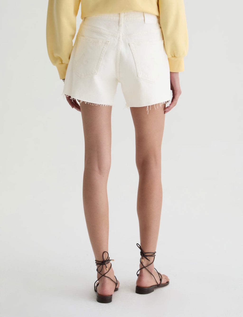 Halle Short - Powder Mended